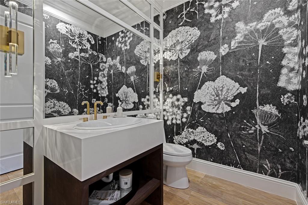 QUAIL WEST - Residential