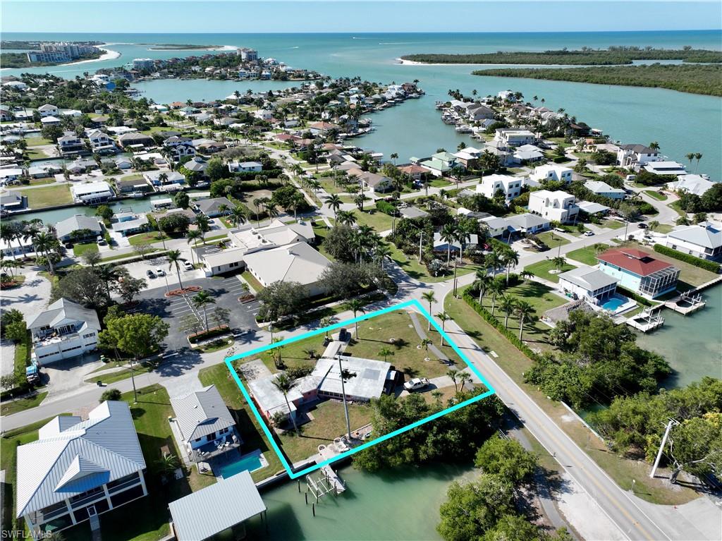 ISLES OF CAPRI - Residential