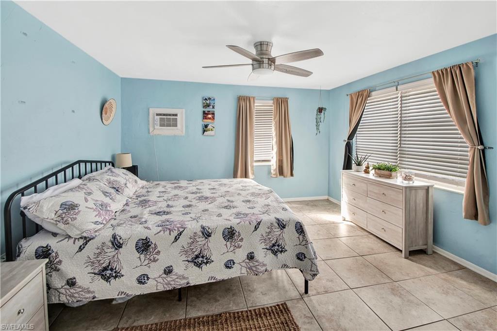 ISLES OF CAPRI - Residential