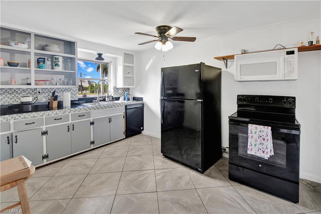 ISLES OF CAPRI - Residential