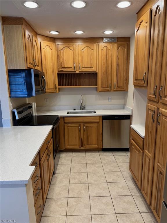 FIRST KINGS PT CONDOMINIUM - Residential