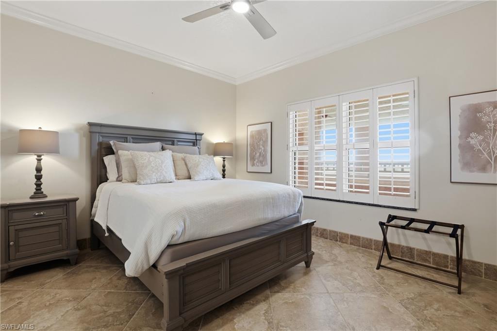 BAREFOOT BEACH CLUB - Residential