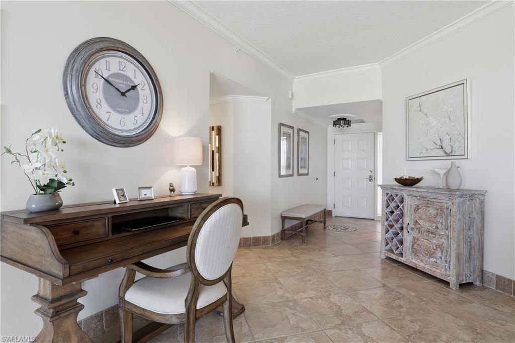 BAREFOOT BEACH CLUB - Residential