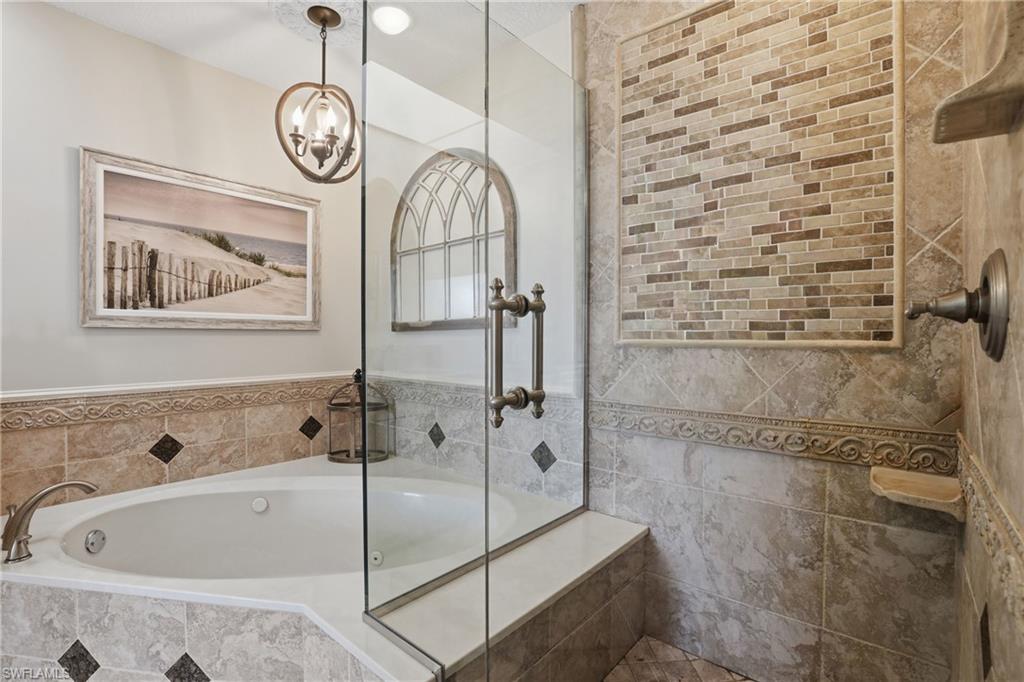 BAREFOOT BEACH CLUB - Residential