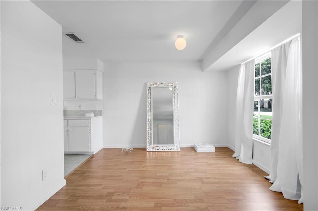 LELY VILLAS - Residential