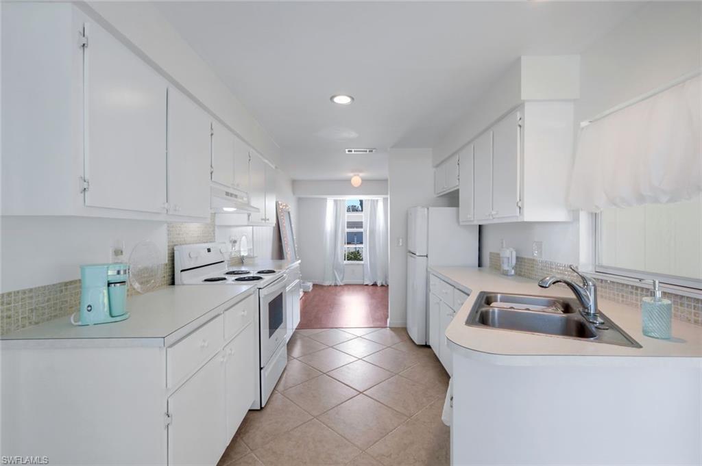 LELY VILLAS - Residential