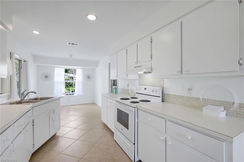 LELY VILLAS - Residential