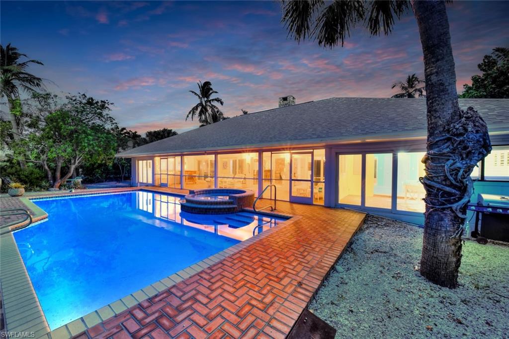 15153 Captiva DR W
