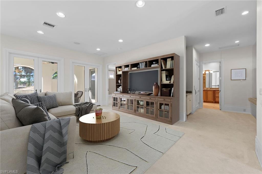 QUAIL WEST - Residential