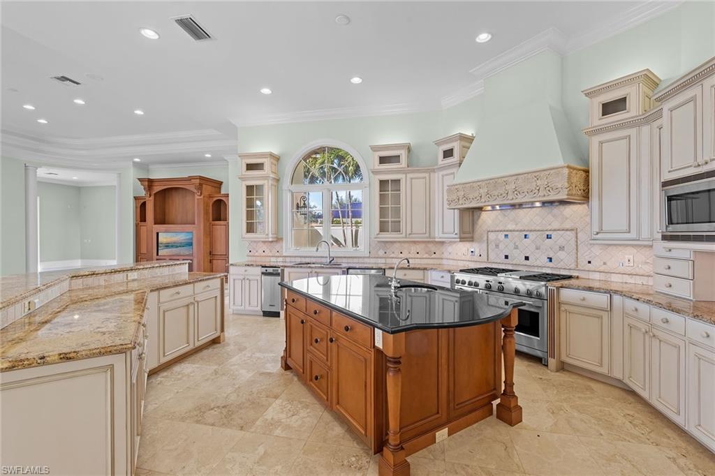 QUAIL WEST - Residential