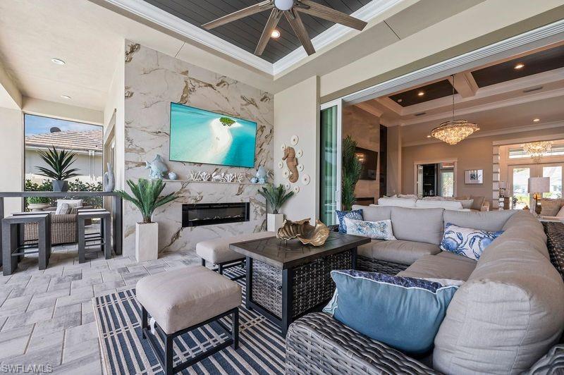 ISLES OF COLLIER PRESERVE - Residential