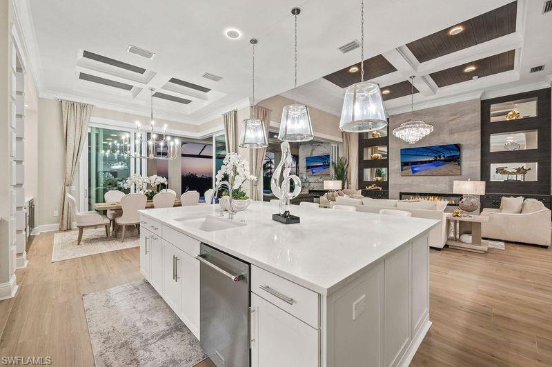 ISLES OF COLLIER PRESERVE - Residential