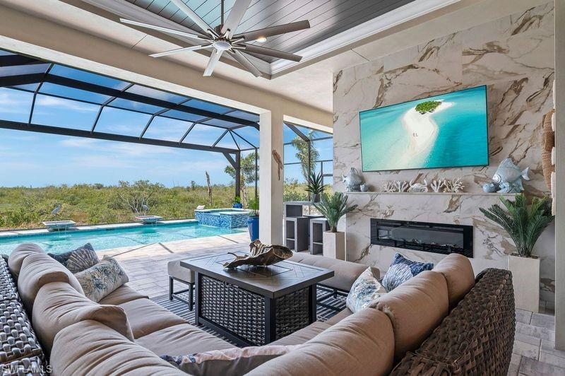 ISLES OF COLLIER PRESERVE - Residential