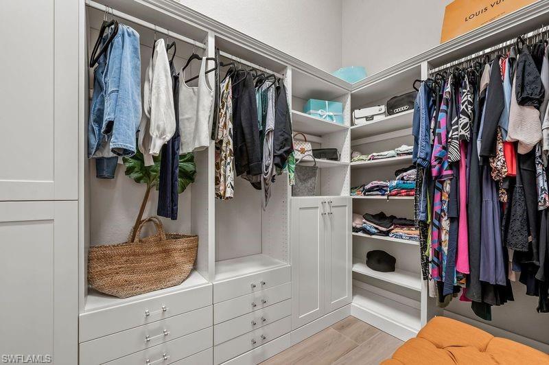 ISLES OF COLLIER PRESERVE - Residential