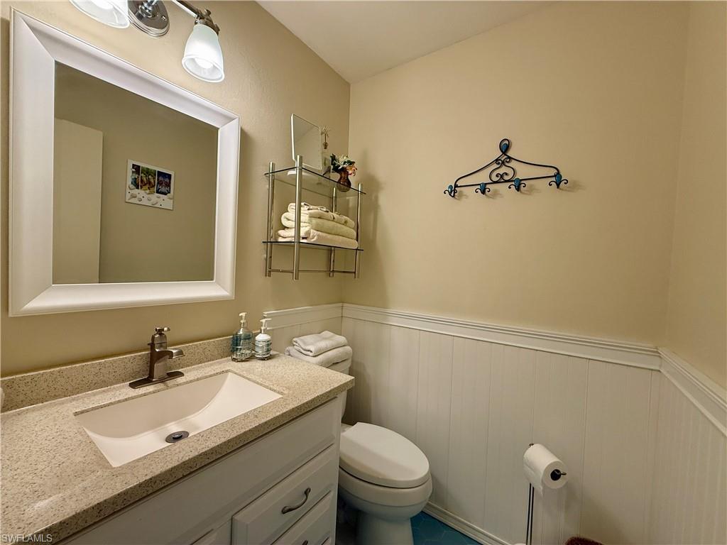 MYERLEE ESQUIRE COURTS CONDO - Residential