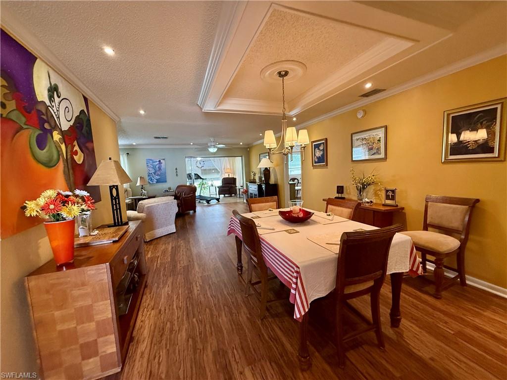 MYERLEE ESQUIRE COURTS CONDO - Residential