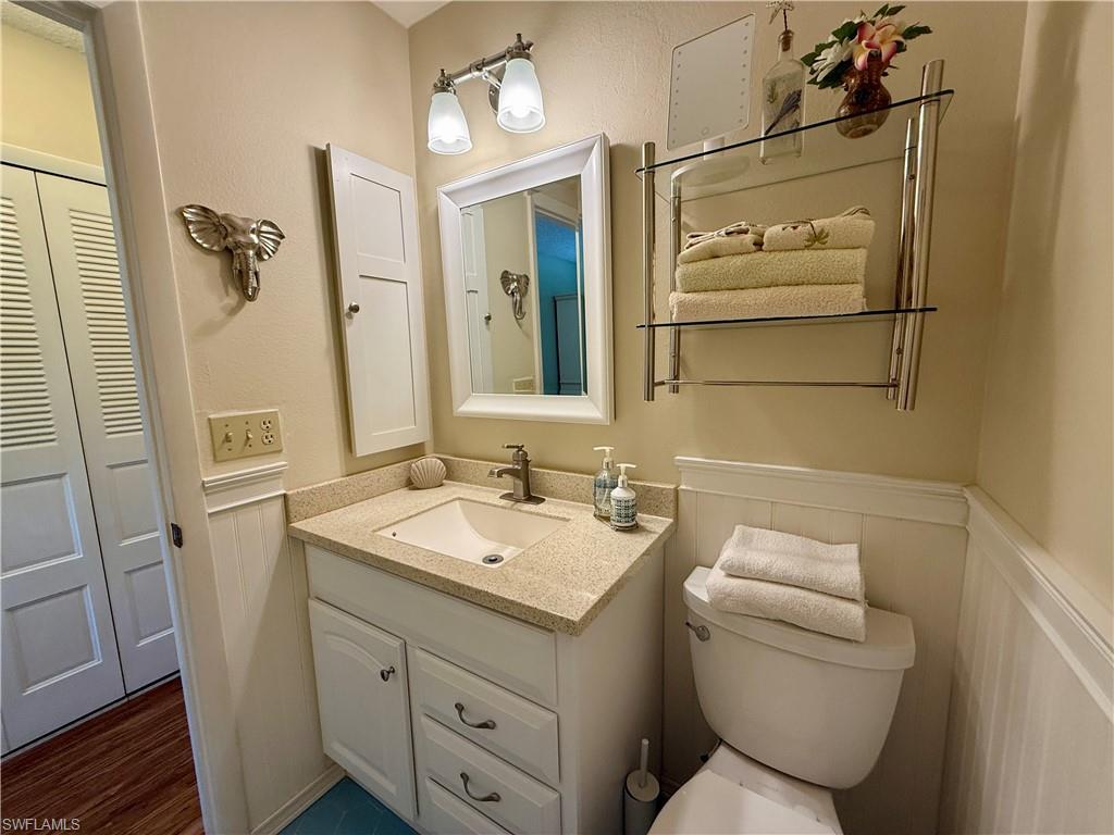 MYERLEE ESQUIRE COURTS CONDO - Residential