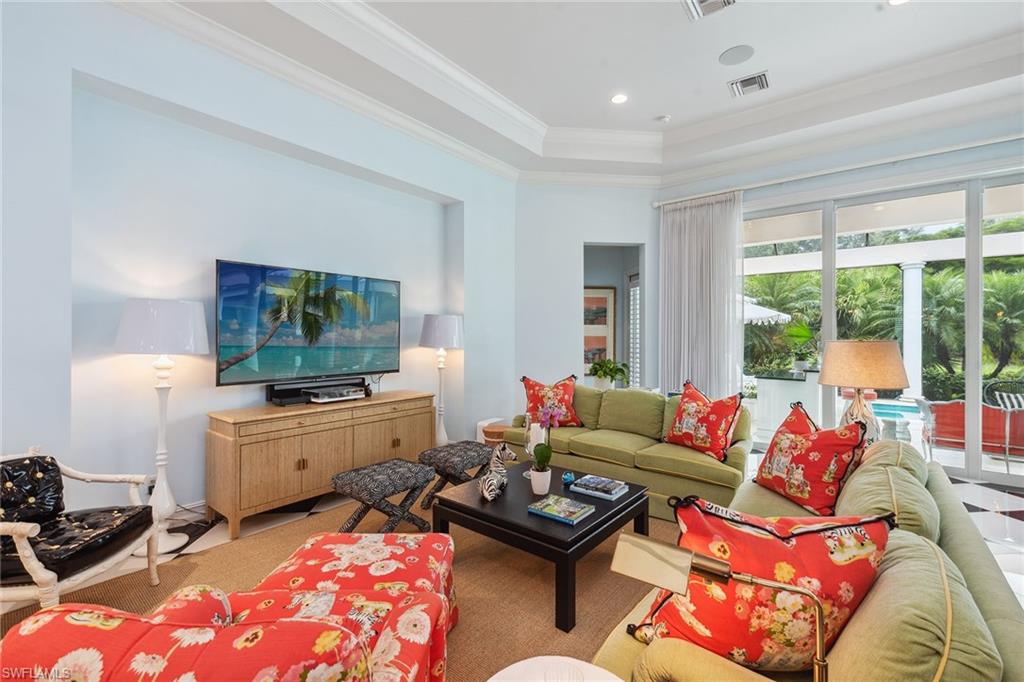 MAHOGANY BEND - Residential