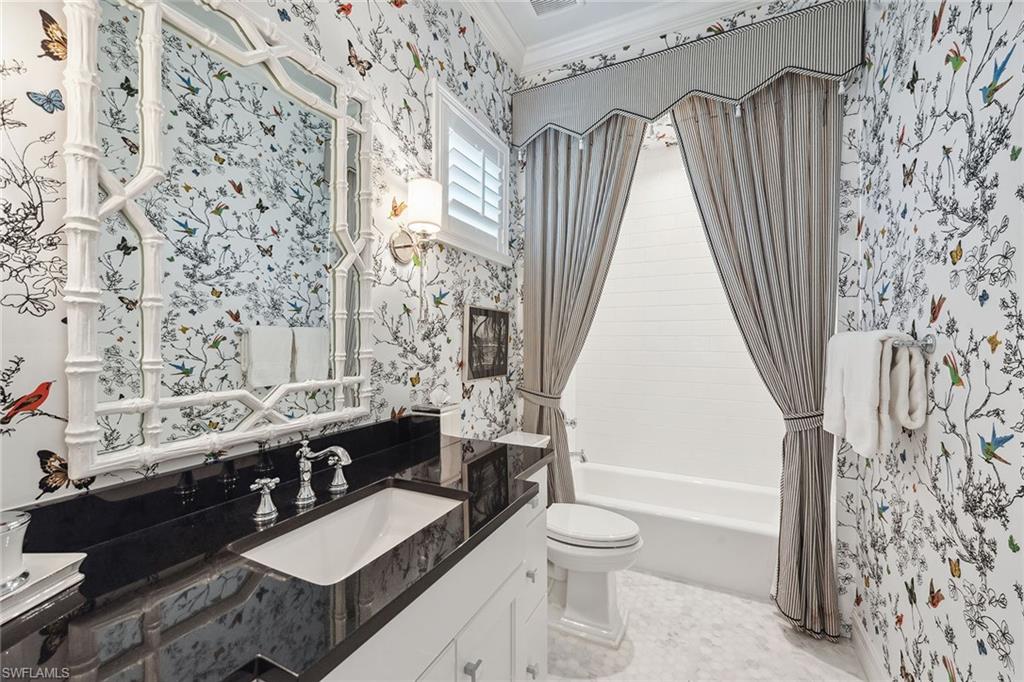 MAHOGANY BEND - Residential