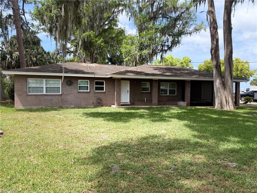 NOT APPLICABLE - Residential Lease