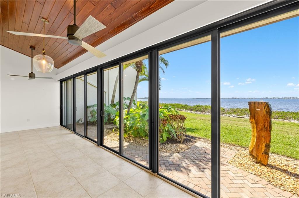 HARBORTOWN - Residential