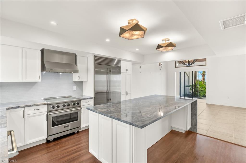 HARBORTOWN - Residential