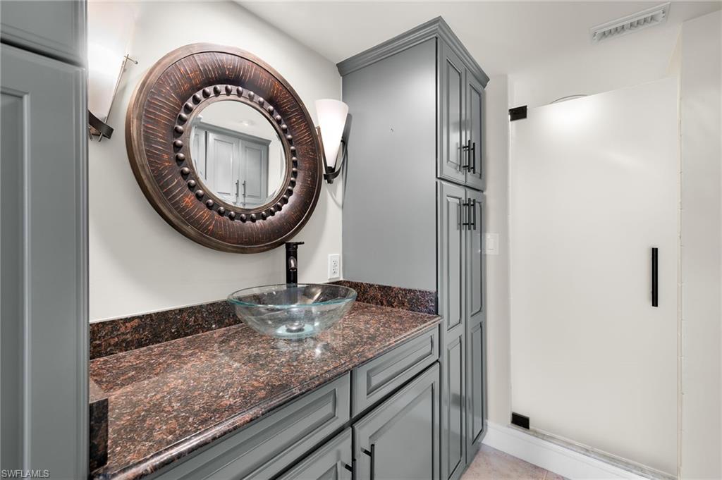 HARBORTOWN - Residential