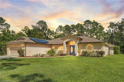 590 6th ST NE NAPLES FL 34120