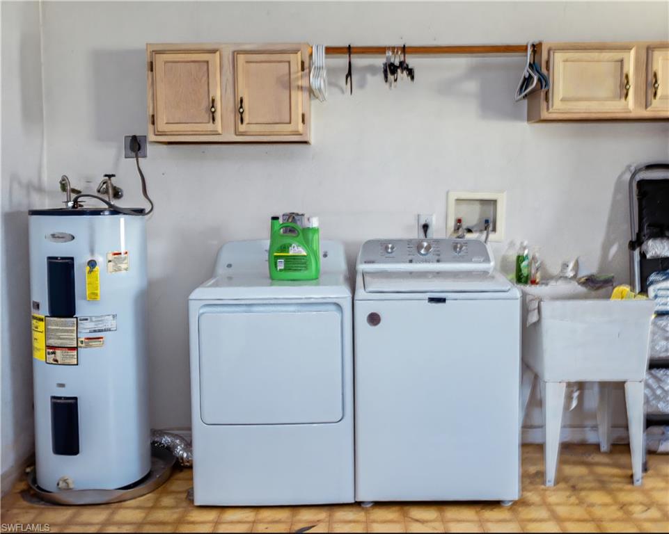 SAN CARLOS PARK - Residential