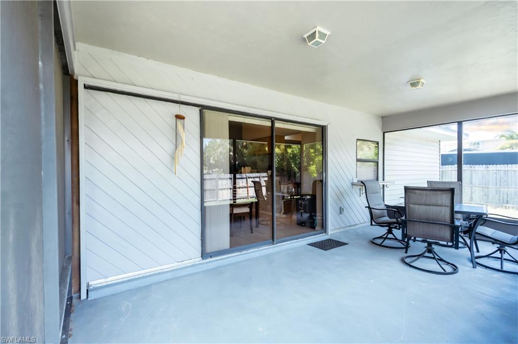 SAN CARLOS PARK - Residential