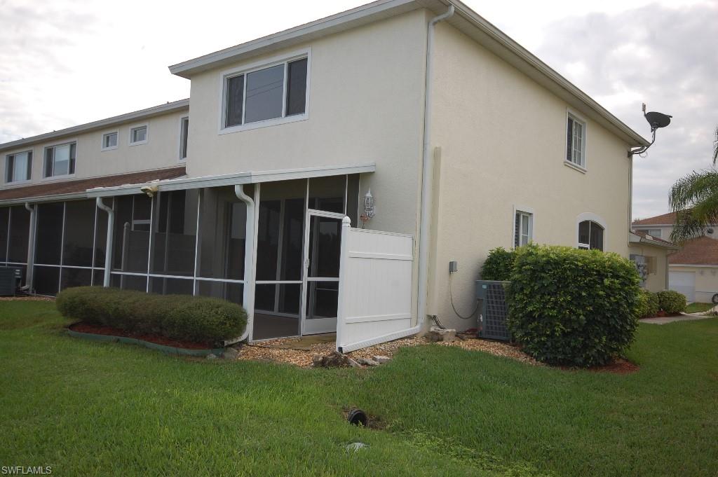 ENCLAVE AT CYPRESS LAKE CONDO - Residential