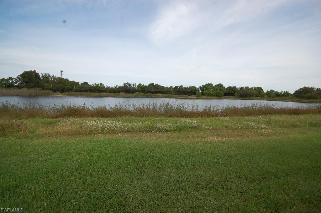 ENCLAVE AT CYPRESS LAKE CONDO - Residential