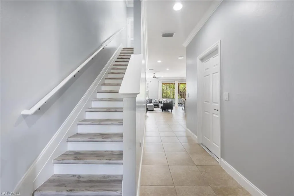 Bonita Springs, Florida 34135, United States, 2 Bedrooms Bedrooms, ,3 BathroomsBathrooms,Residential,Contingent,30800