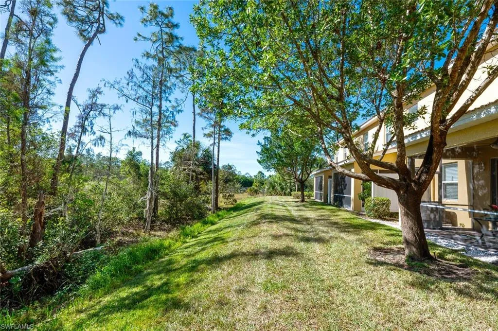 Bonita Springs, Florida 34135, United States, 2 Bedrooms Bedrooms, ,3 BathroomsBathrooms,Residential,Contingent,30800