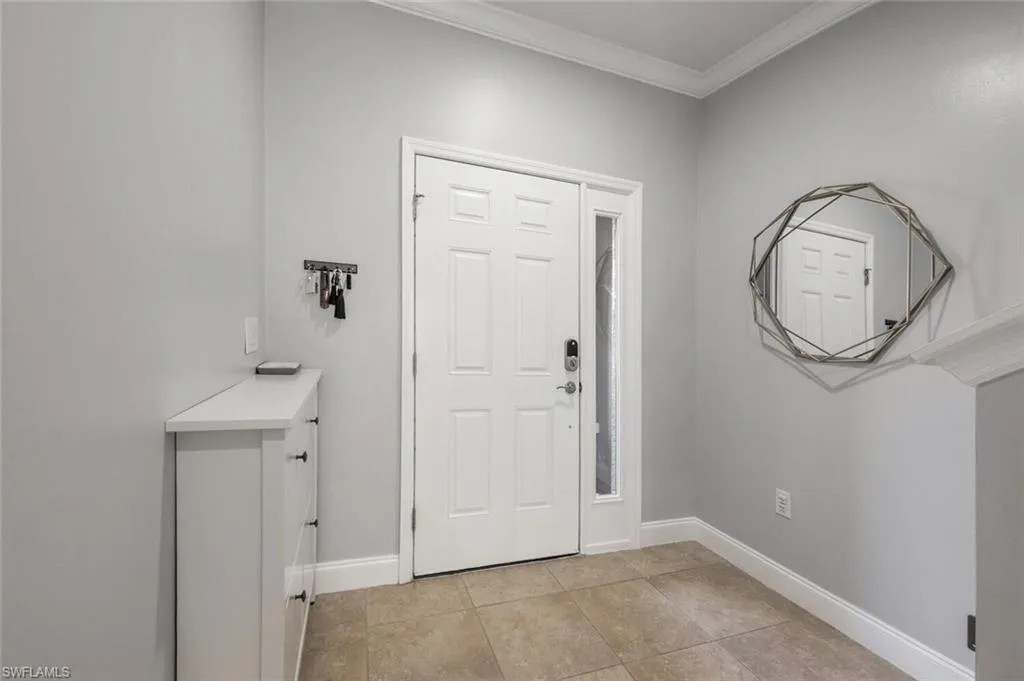 Bonita Springs, Florida 34135, United States, 2 Bedrooms Bedrooms, ,3 BathroomsBathrooms,Residential,Contingent,30800