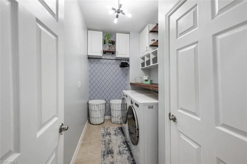 Bonita Springs, Florida 34135, United States, 2 Bedrooms Bedrooms, ,3 BathroomsBathrooms,Residential,Contingent,30800