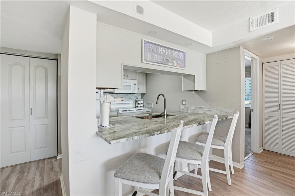 PALM BEACH LANDINGS - Residential