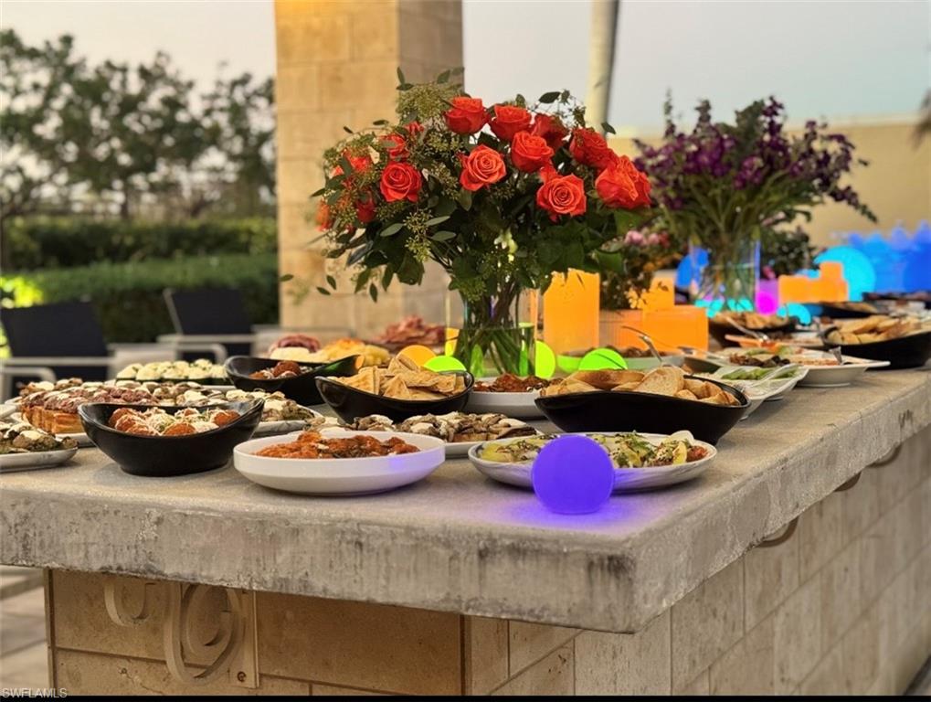 THE STRADA - Residential