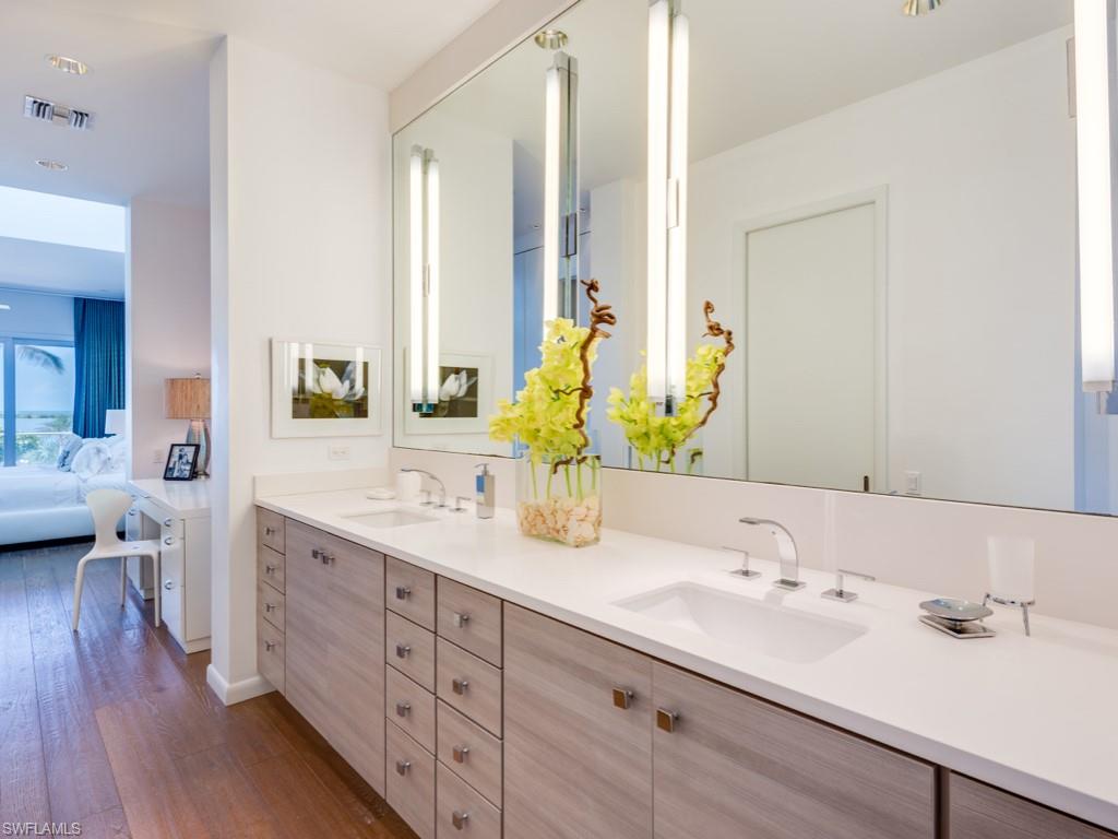 HIDEAWAY BEACH - Residential