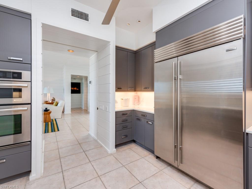 HIDEAWAY BEACH - Residential