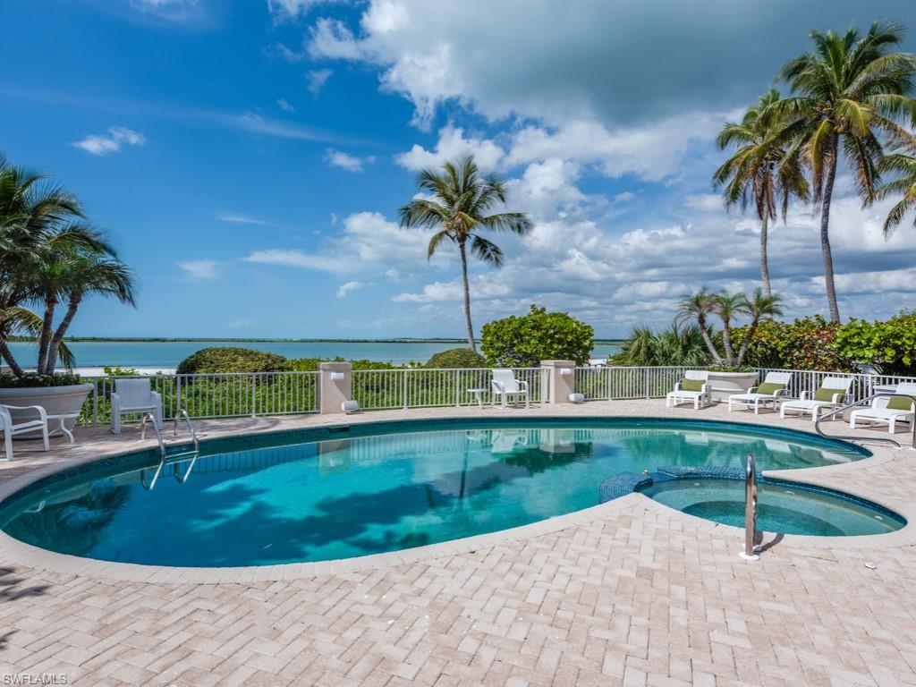 HIDEAWAY BEACH - Residential