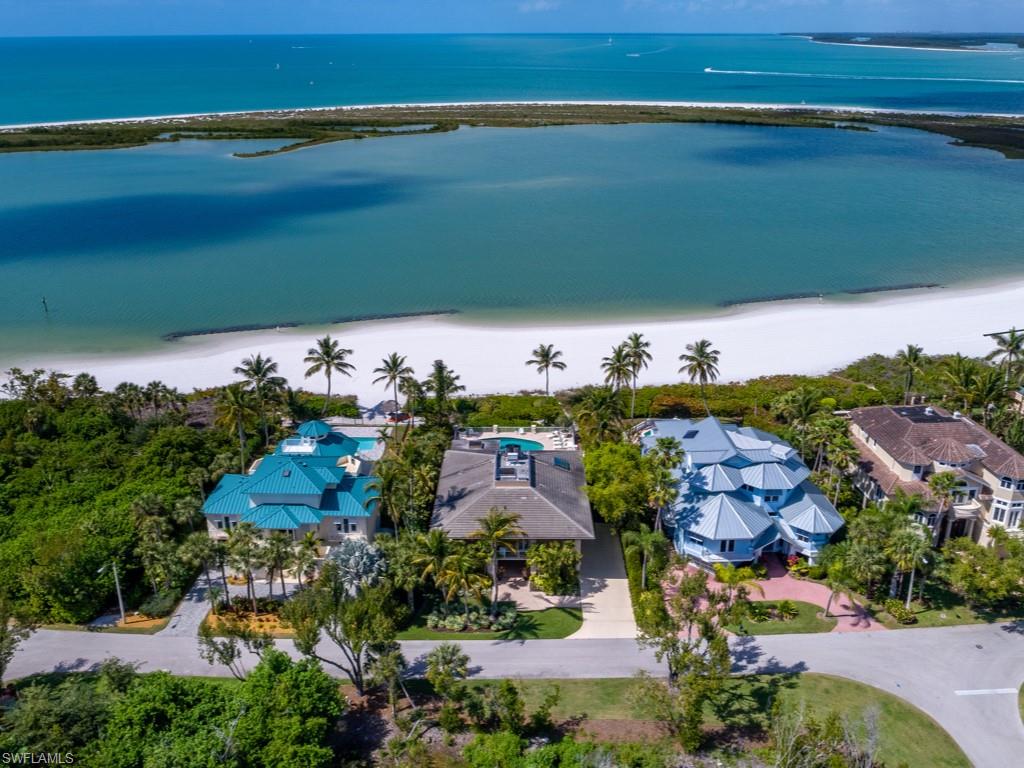 HIDEAWAY BEACH - Residential