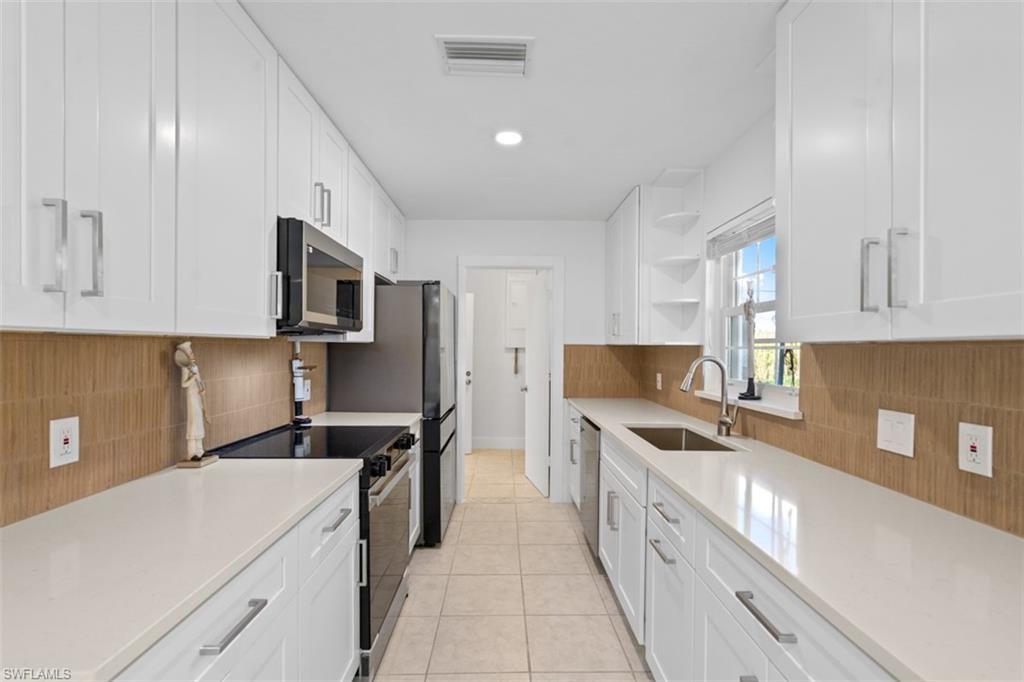 DEEP LAGOON ESTATES - Residential