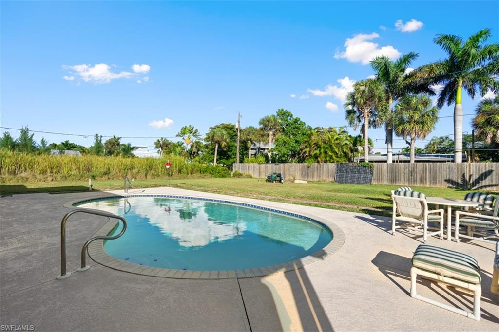 DEEP LAGOON ESTATES - Residential