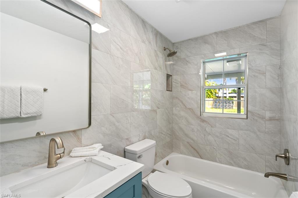 DEEP LAGOON ESTATES - Residential