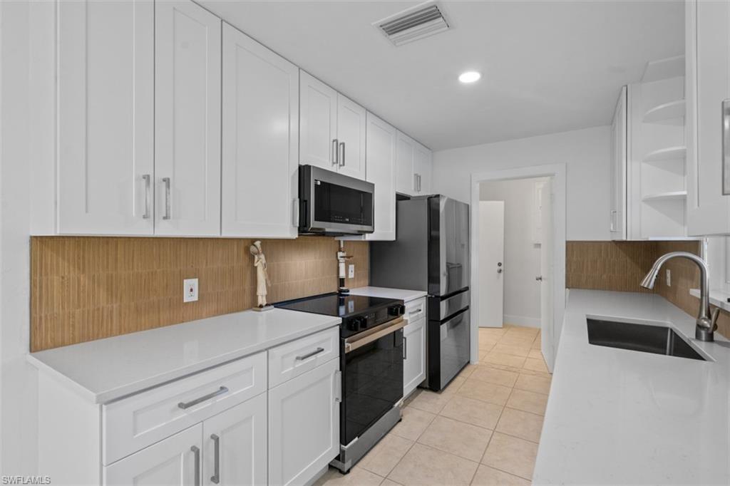 DEEP LAGOON ESTATES - Residential