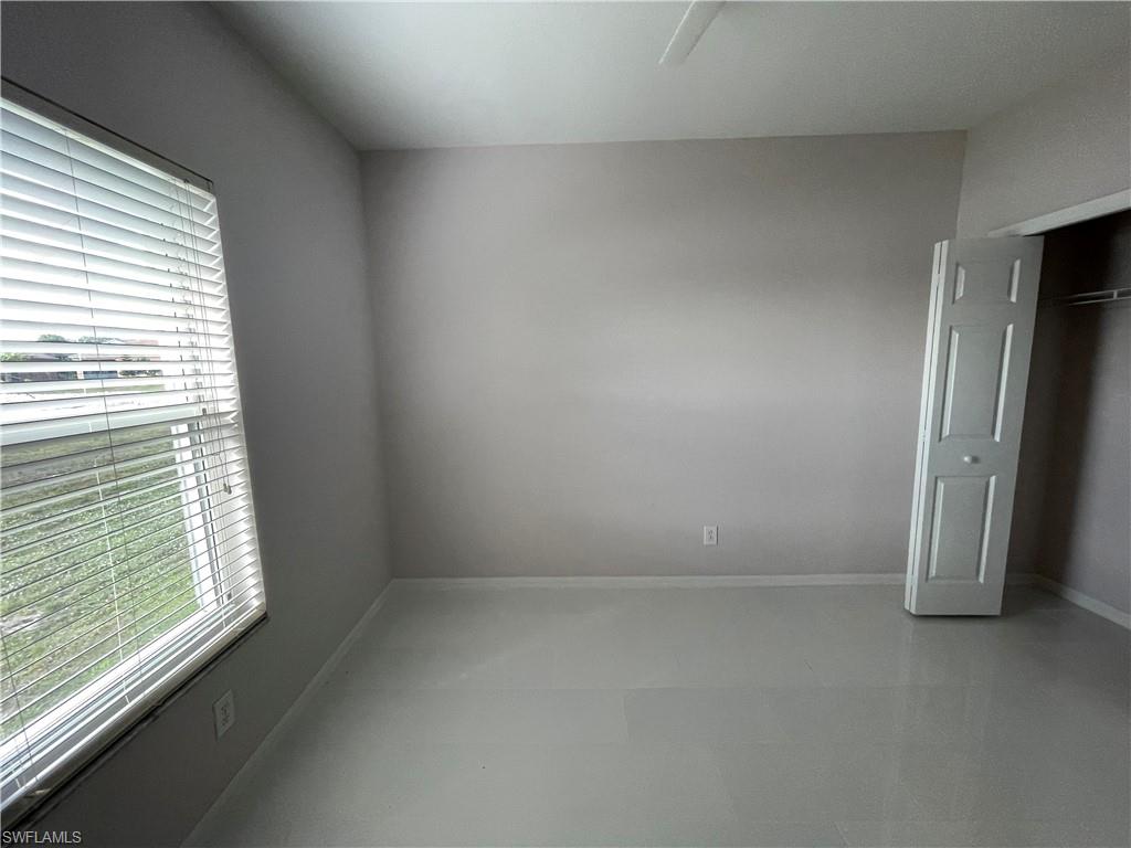 VALENCIA AT ORANGE TREE - Residential Lease