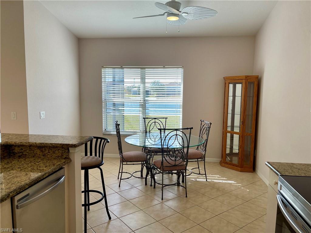 VALENCIA AT ORANGE TREE - Residential Lease