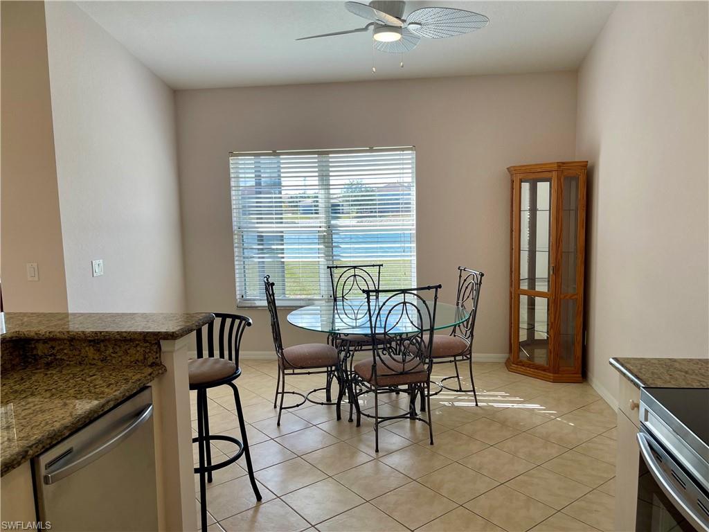 VALENCIA AT ORANGE TREE - Residential Lease