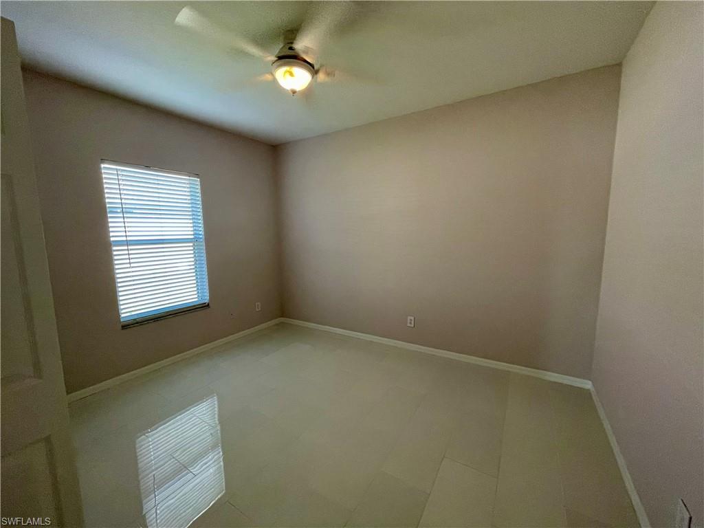 VALENCIA AT ORANGE TREE - Residential Lease